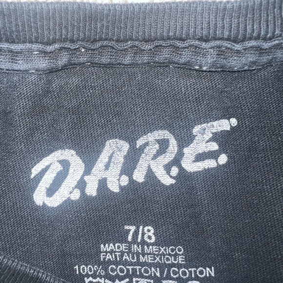 D.A.R.E shirt. Size 7/8 in Kids - Picture 5 of 5